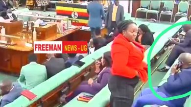 Photo of Ugandan MPs Demonstrate Heterosexual Relationship As Opposed To Homosexuality