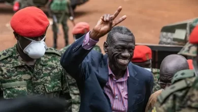 Photo of Dr. Kizza Besigye Delivers Heartfelt Message from Luzira Prison This Christmas