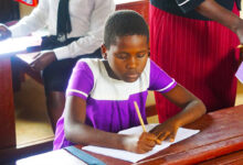 Photo of Parliamentary Debate Over New Education Curriculum: Smartphones At School Are Not Feasible Tools For Learners