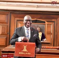 Photo of Buganda Kingdom Presents UGX 305 Billion Budget to Lukiiko Amid High-Level Attendance