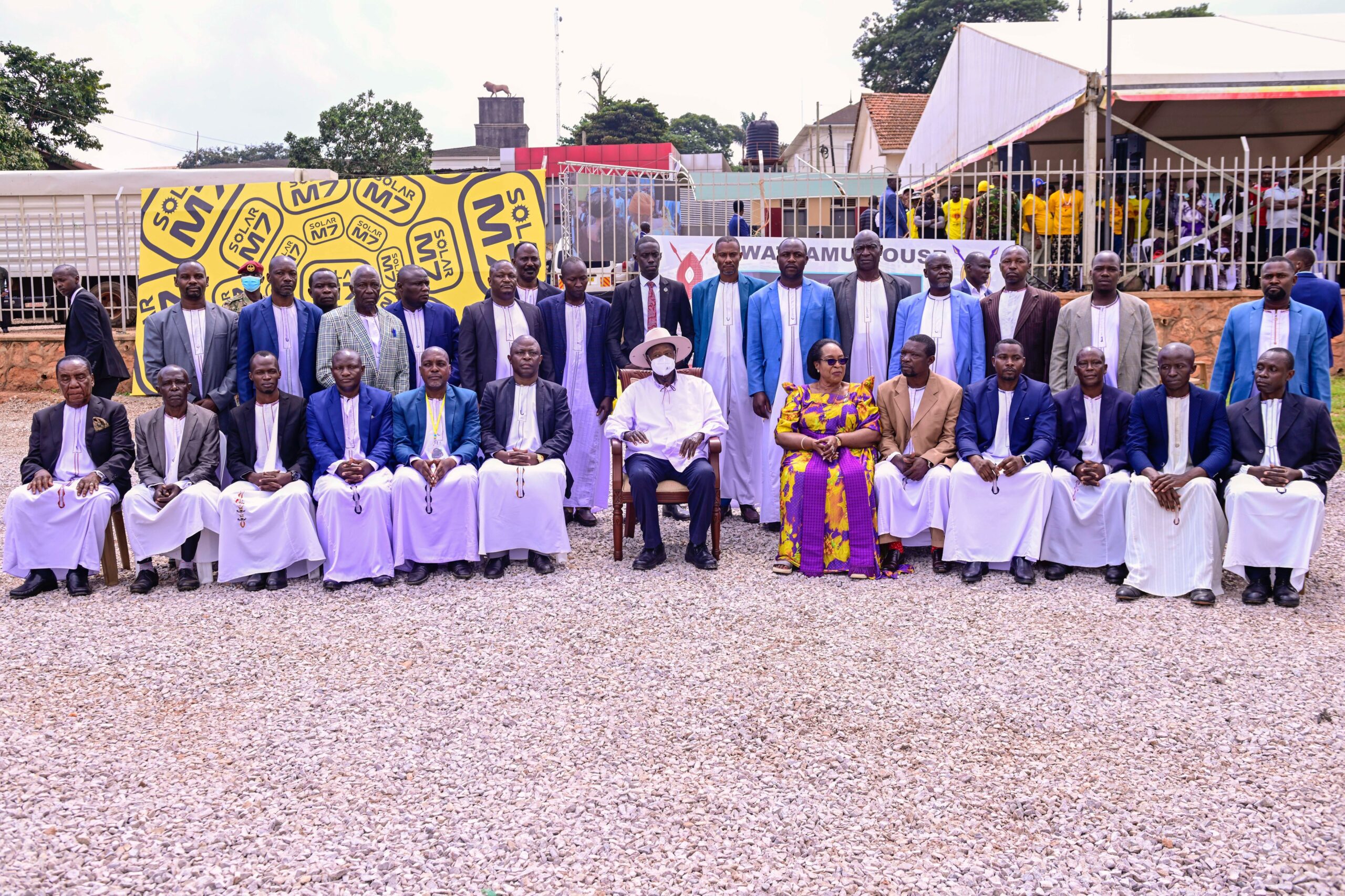 Photo of President Museveni Meets Bataka of Buganda, Breaks Ground for UGX 58 Billion Clan Headquarters
