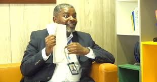 Photo of Viral Contrasts: URA Warns of Impersonators as Fearless Street Skater Captures Kampala’s Attention