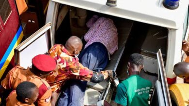 Photo of Besigye’s Courtroom Collapse: Medical Expert Raises Questions on Custodial Healthcare and Emergency Response