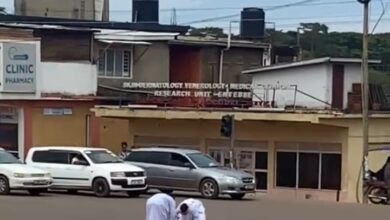 Photo of Two Men Slaughter Goat At Katabi Traffic Lights As Mystery Surrounds Blood Collection